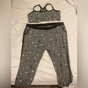 Torrid capris/bra/pajamas set plants 3x